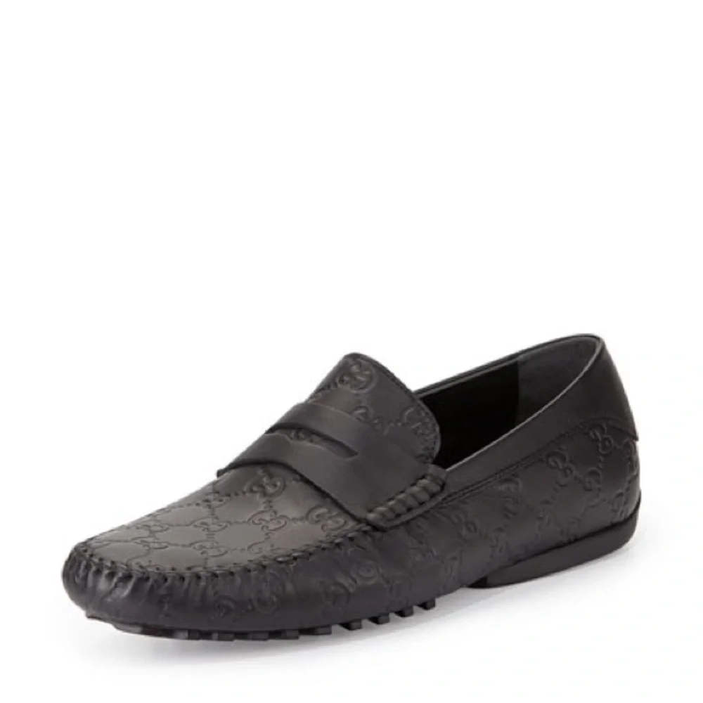 GUCCI Black Leather Logo Embossed Guccissima Drivers